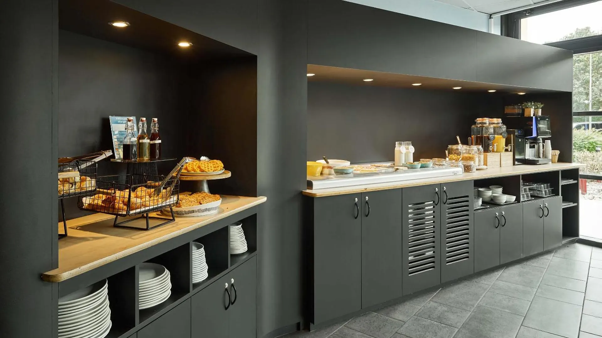 B&B Hotel Paris Grand Roissy Cdg Aeroport France