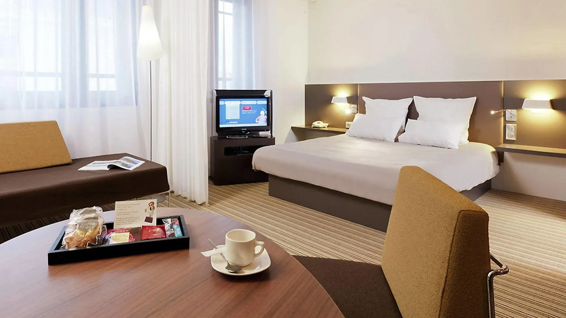B&B Hotel Paris Grand Roissy Cdg Aeroport  Roissy-en-France